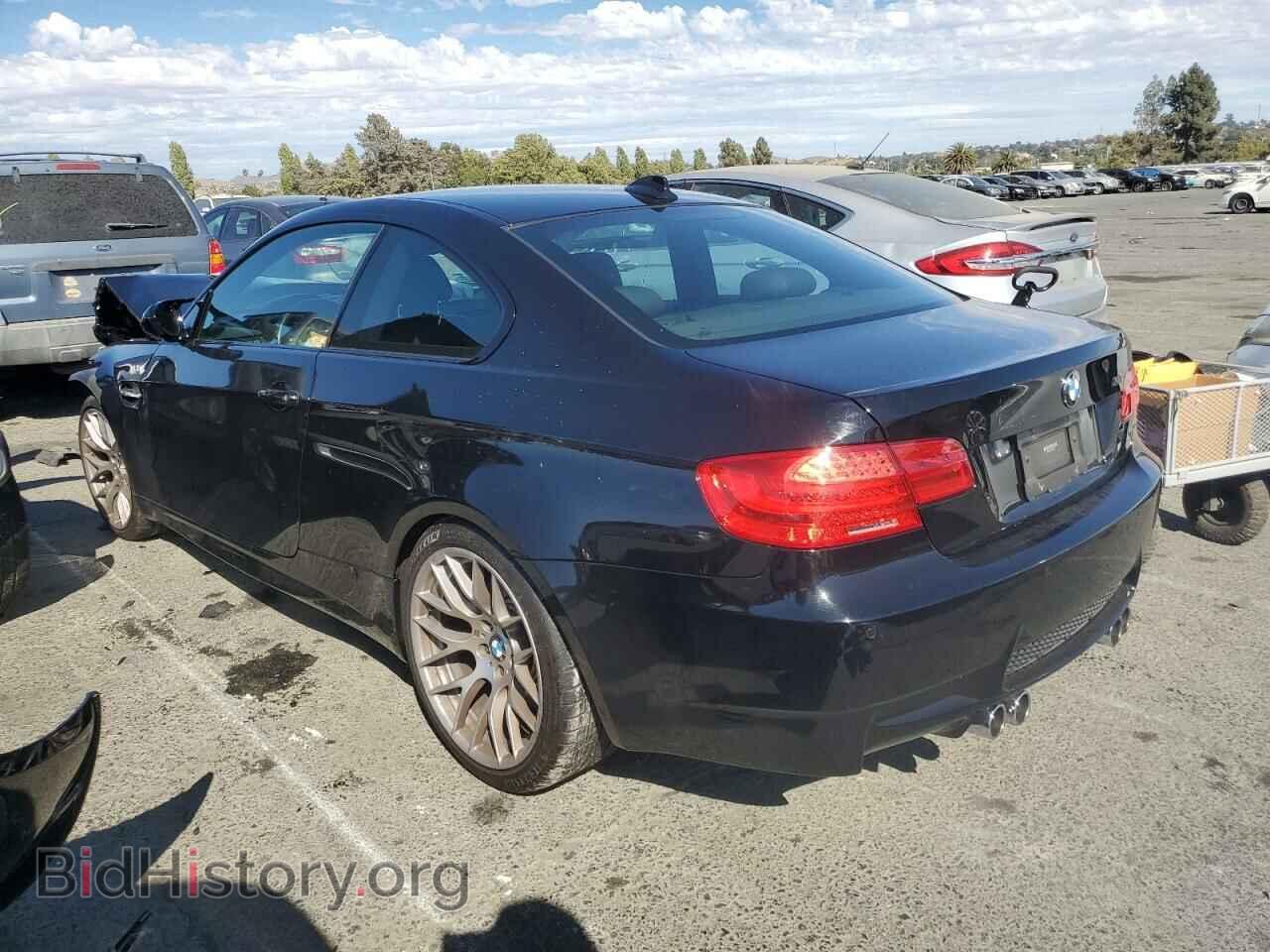 2012 BMW M3 - VIN: WBSKG9C5XCE798197 - Фото 2