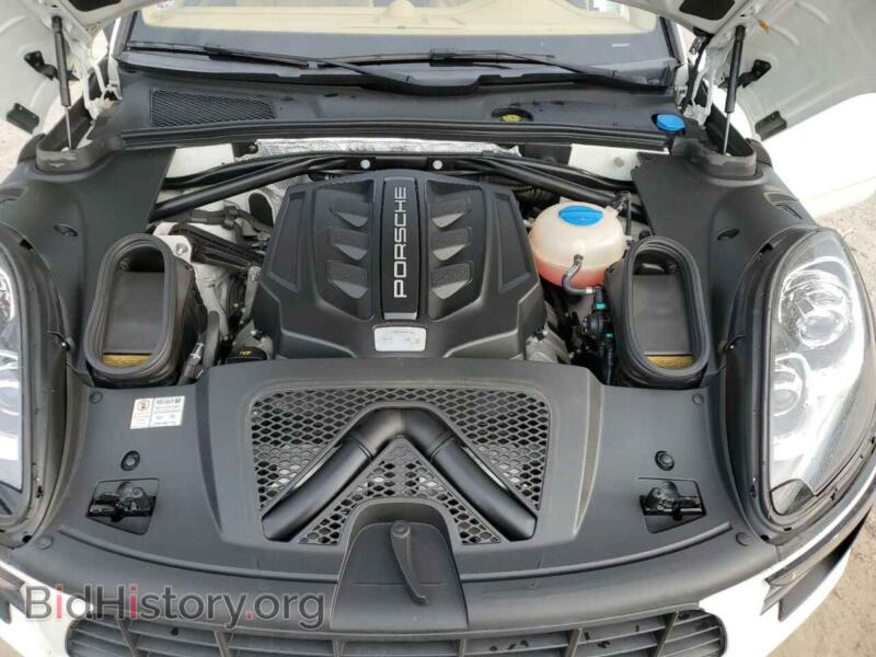 2016 Porsche MACAN (VIN WP1AB2A55GLB45756) — фото 12 из 14