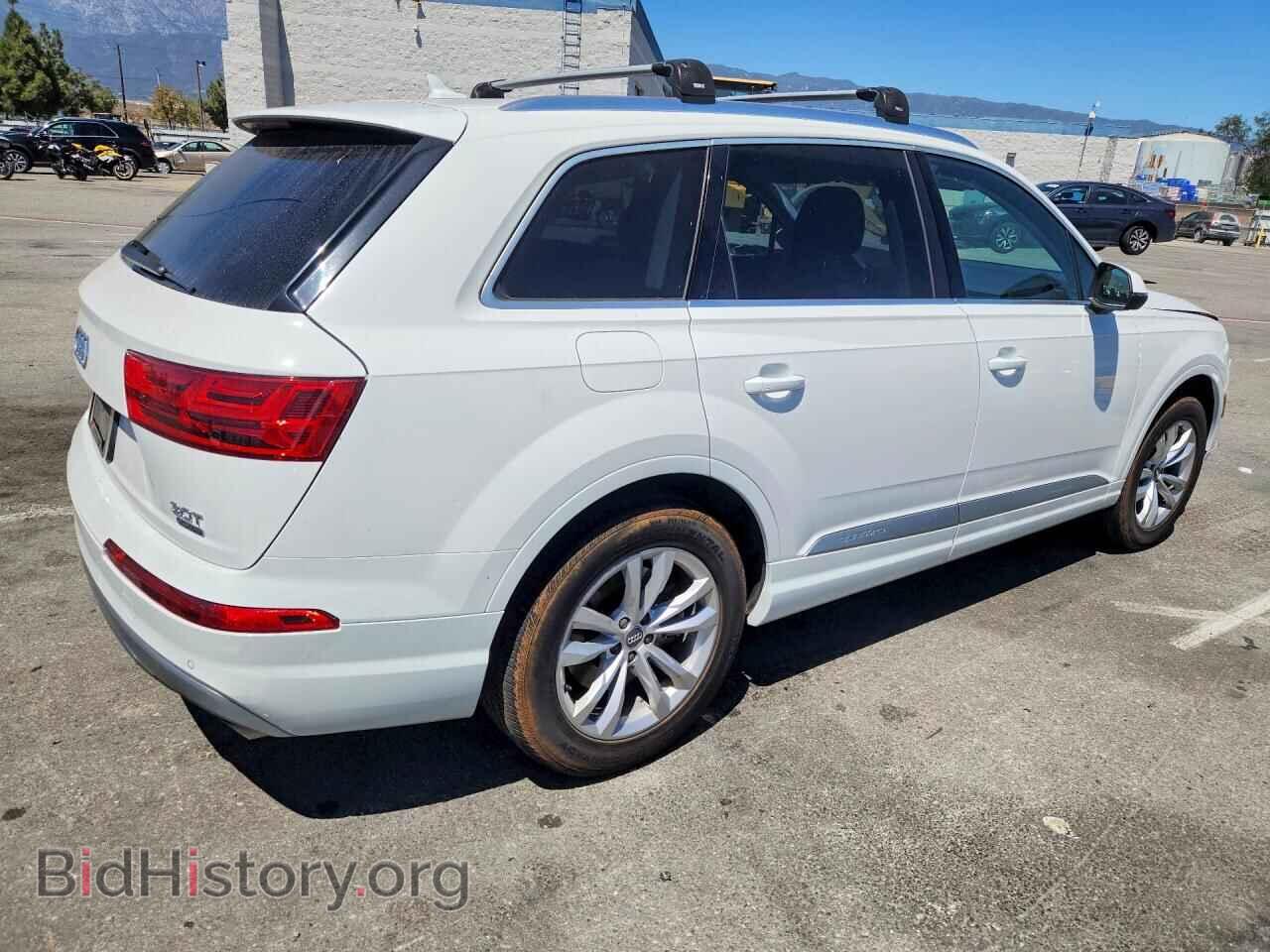 2018 AUDI Q7 - VIN: WA1LAAF7XJD024766 - Photo 3