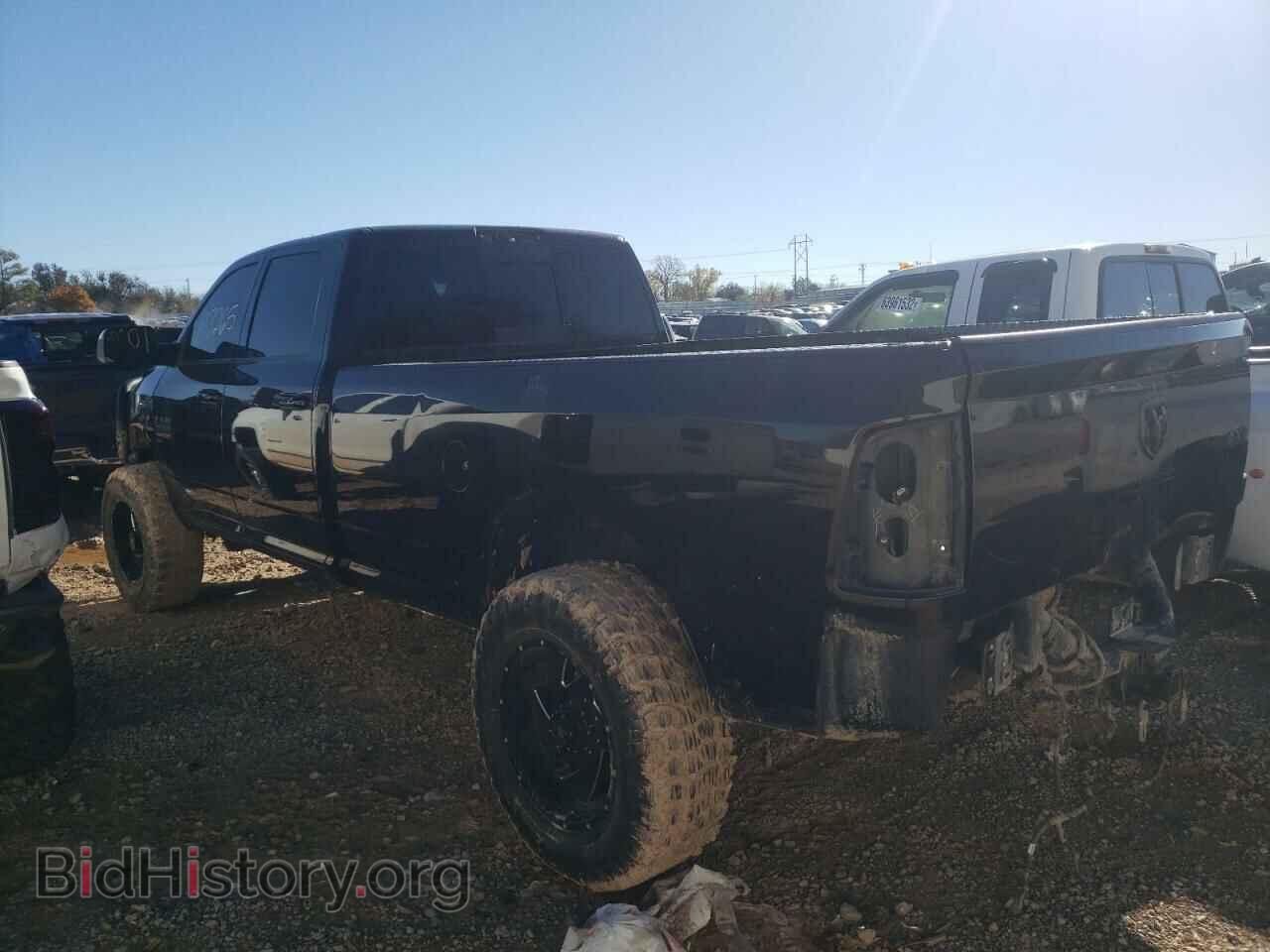2017 RAM 3500 - VIN: 3C63R3HL1HG577072 - Photo 2