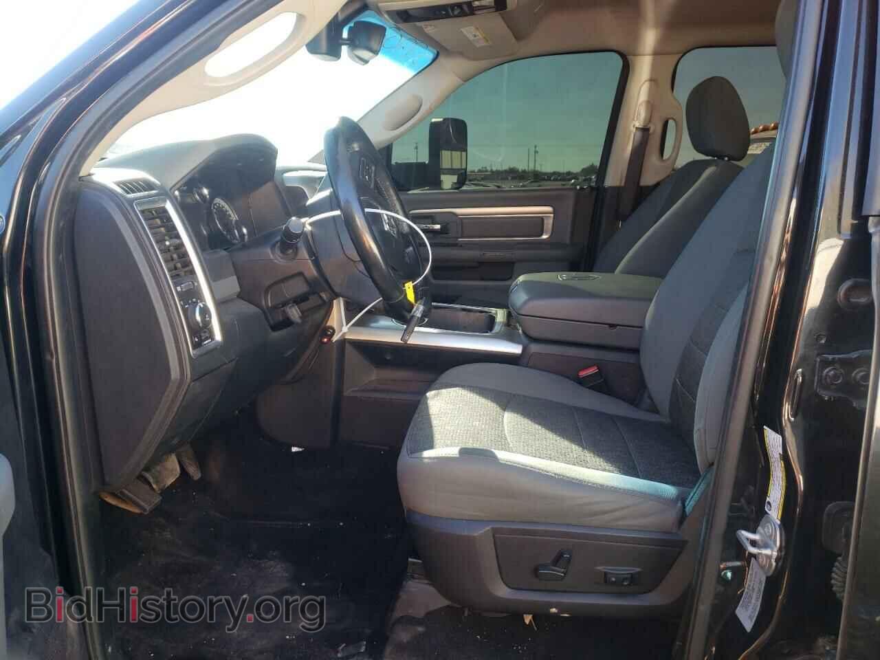 2017 RAM 3500 - VIN: 3C63R3HL1HG577072 - Photo 7