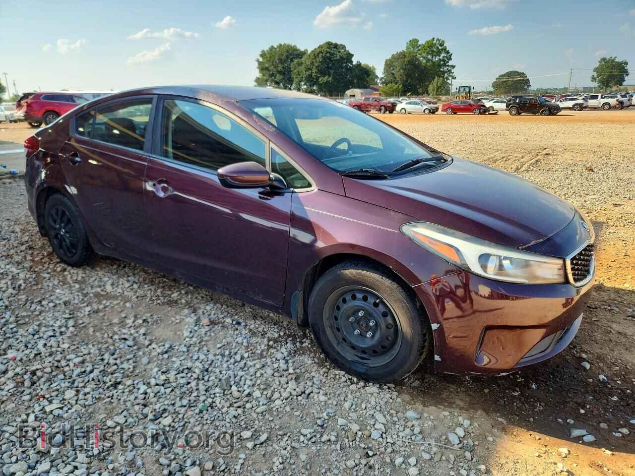 2017 KIA FORTE - VIN: 3KPFK4A7XHE137019 - Фото 4