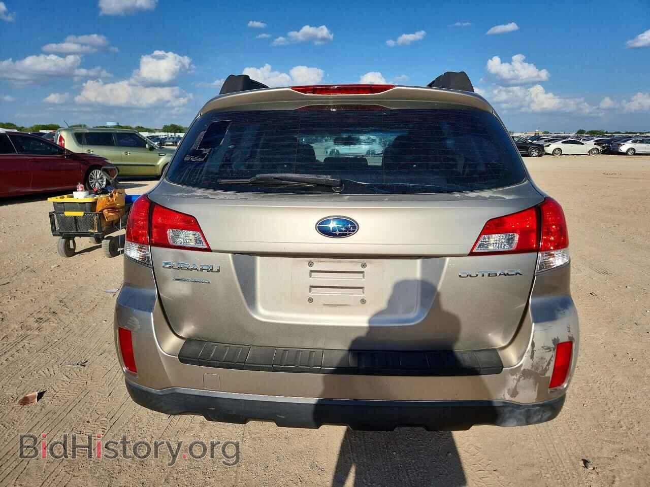 2014 SUBARU OUTBACK - VIN: 4S4BRCAC8E3215295 - Photo 6