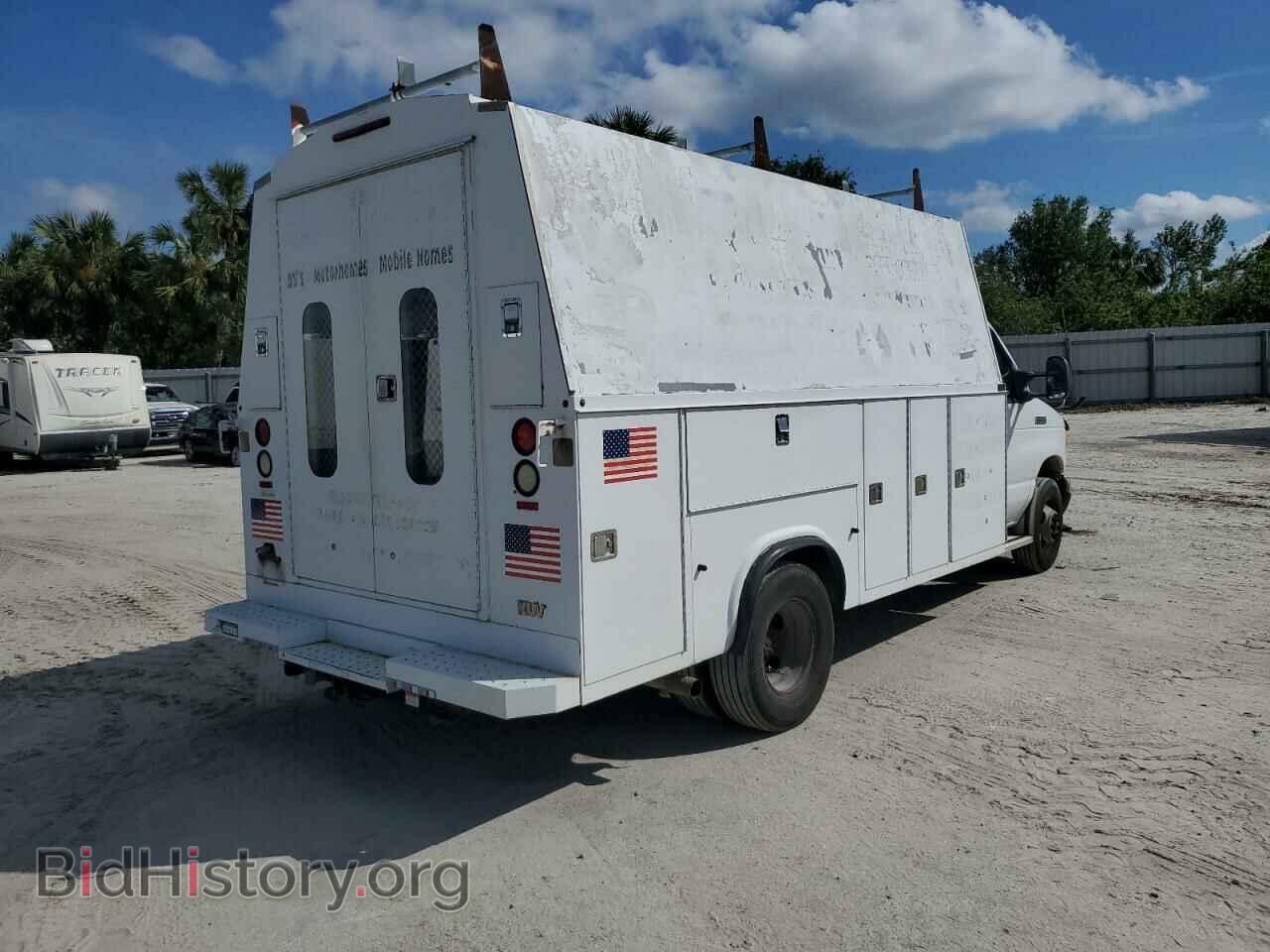 2007 FORD ECONOLINE - VIN: 1FDXE45S47DA72058 - Фото 3