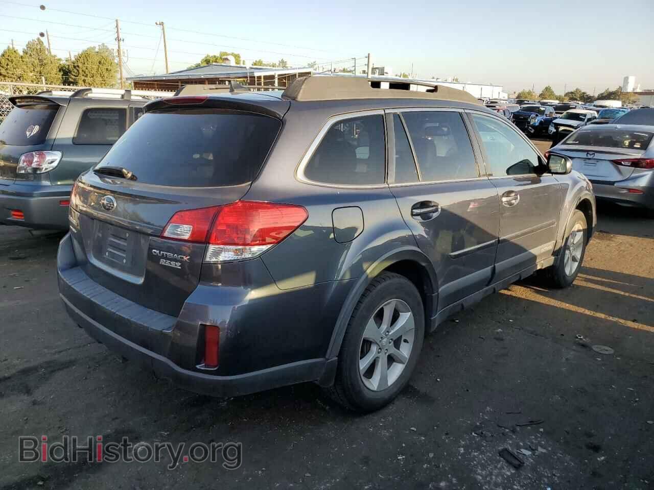 2014 SUBARU OUTBACK - VIN: 4S4BRBLC4E3267661 - Photo 3