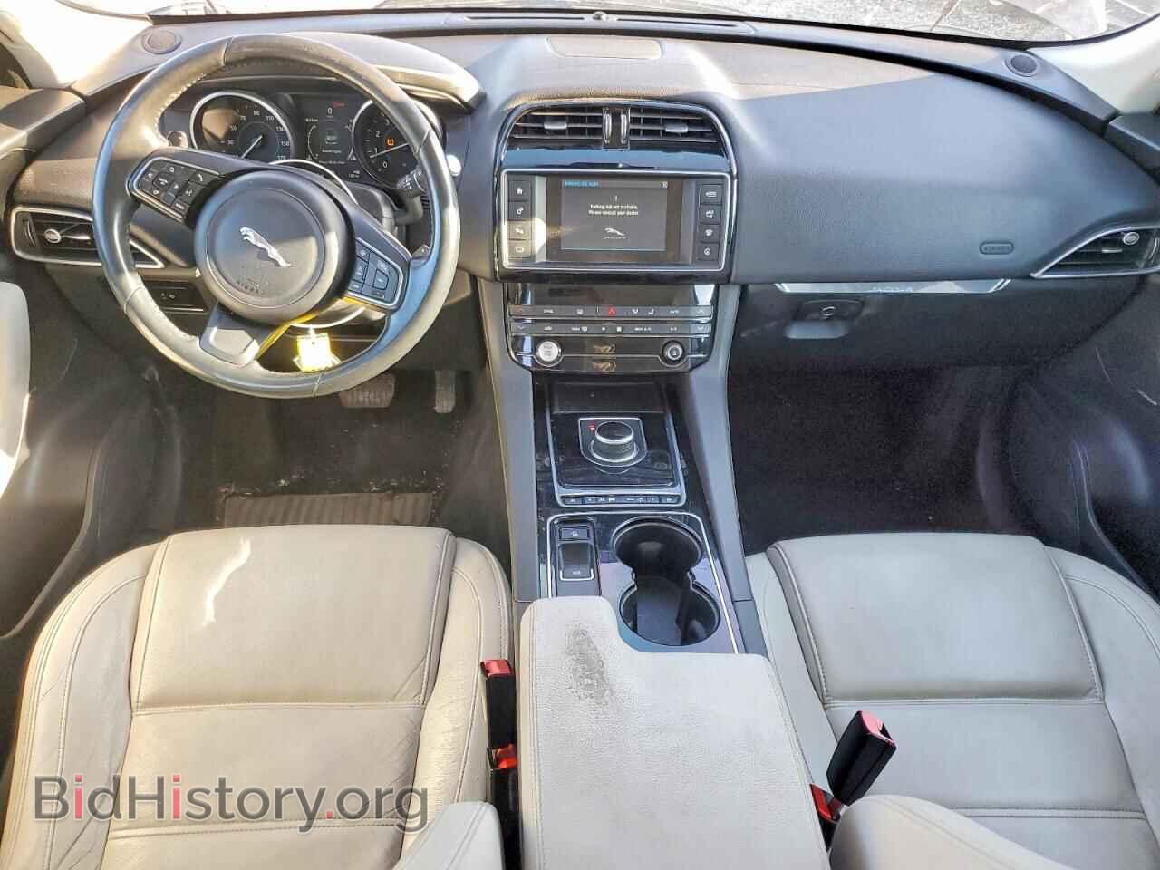 2017 JAGUAR F-PACE - VIN: SADCK2BV6HA053307 - Фото 8