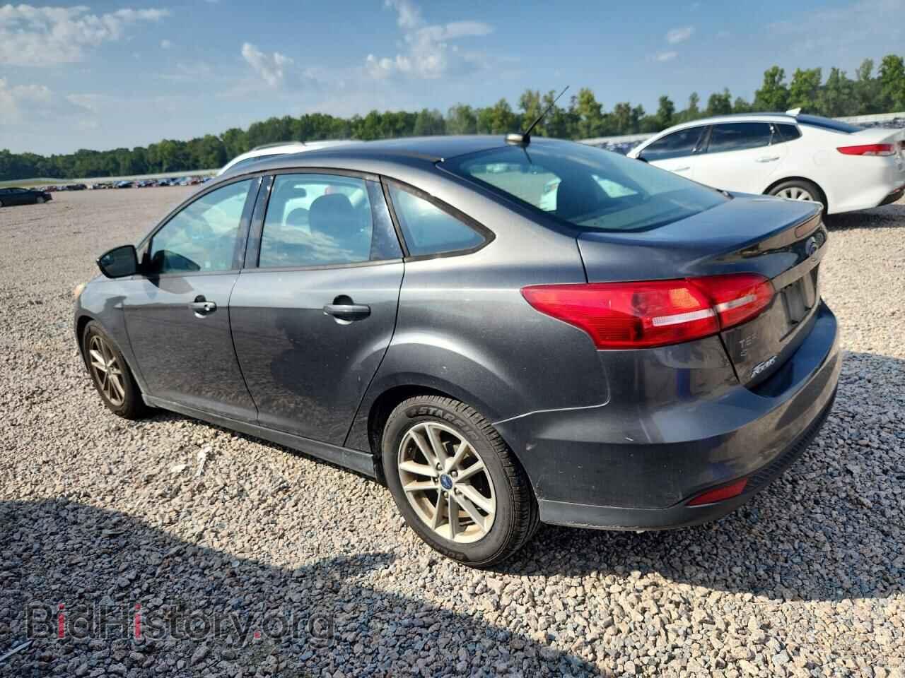 2017 FORD FOCUS - VIN: 1FADP3F21HL256395 - Фото 2