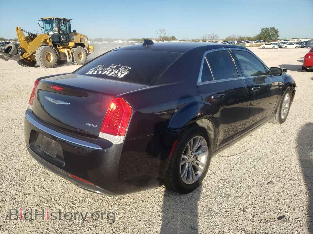 2016 CHRYSLER 300 - VIN: 2C3CCAAG2GH295733 - Фото 4
