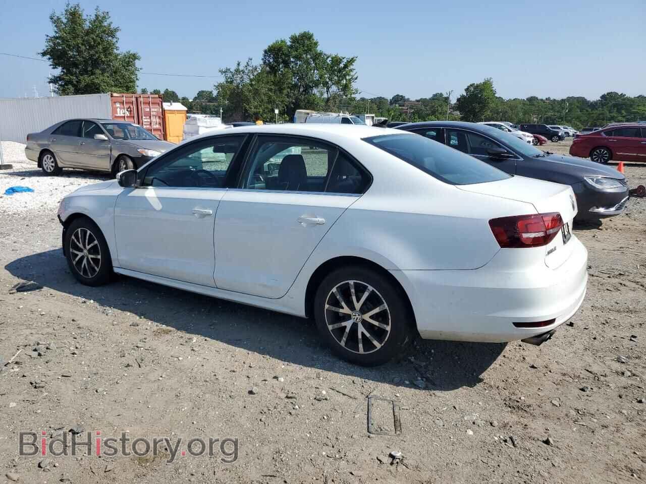 2017 VOLKSWAGEN JETTA - VIN: 3VWDB7AJ3HM364429 - Фото 2