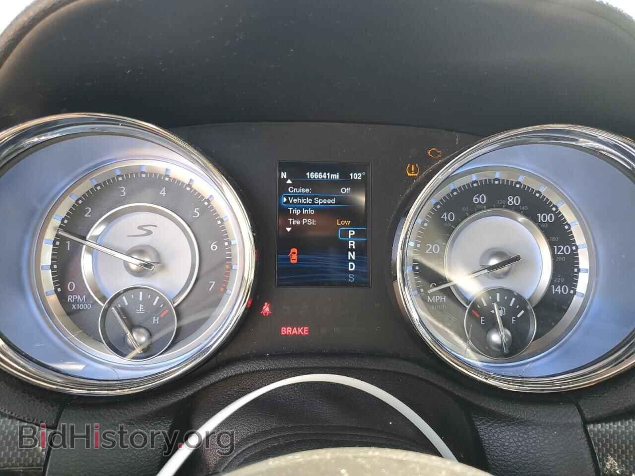 2014 CHRYSLER 300 - VIN: 2C3CCAGG3EH309711 - Фото 9