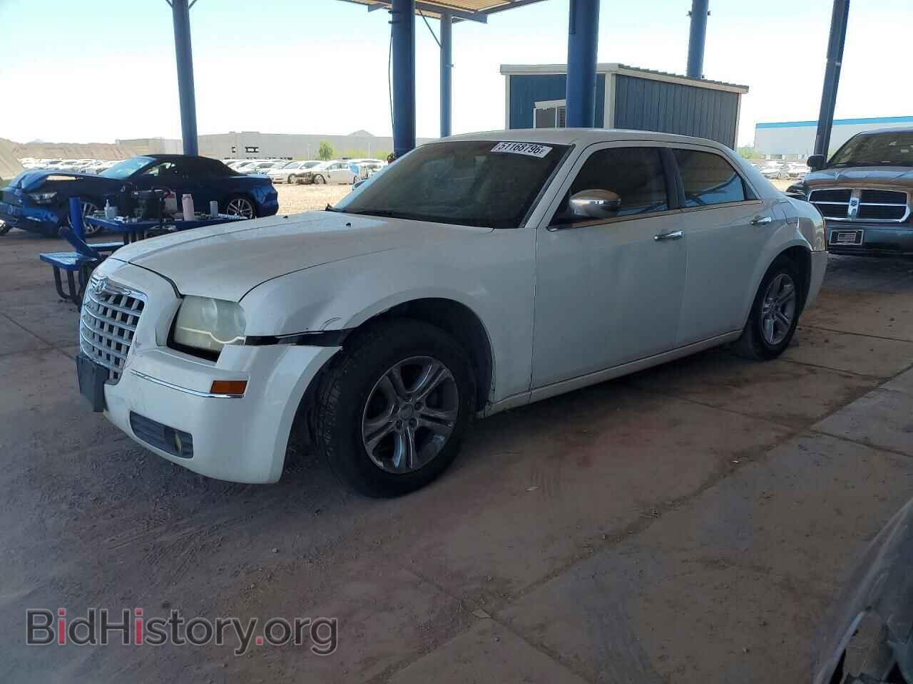 Фотография 2C3CA4CD2AH105964 - CHRYSLER 300 2010