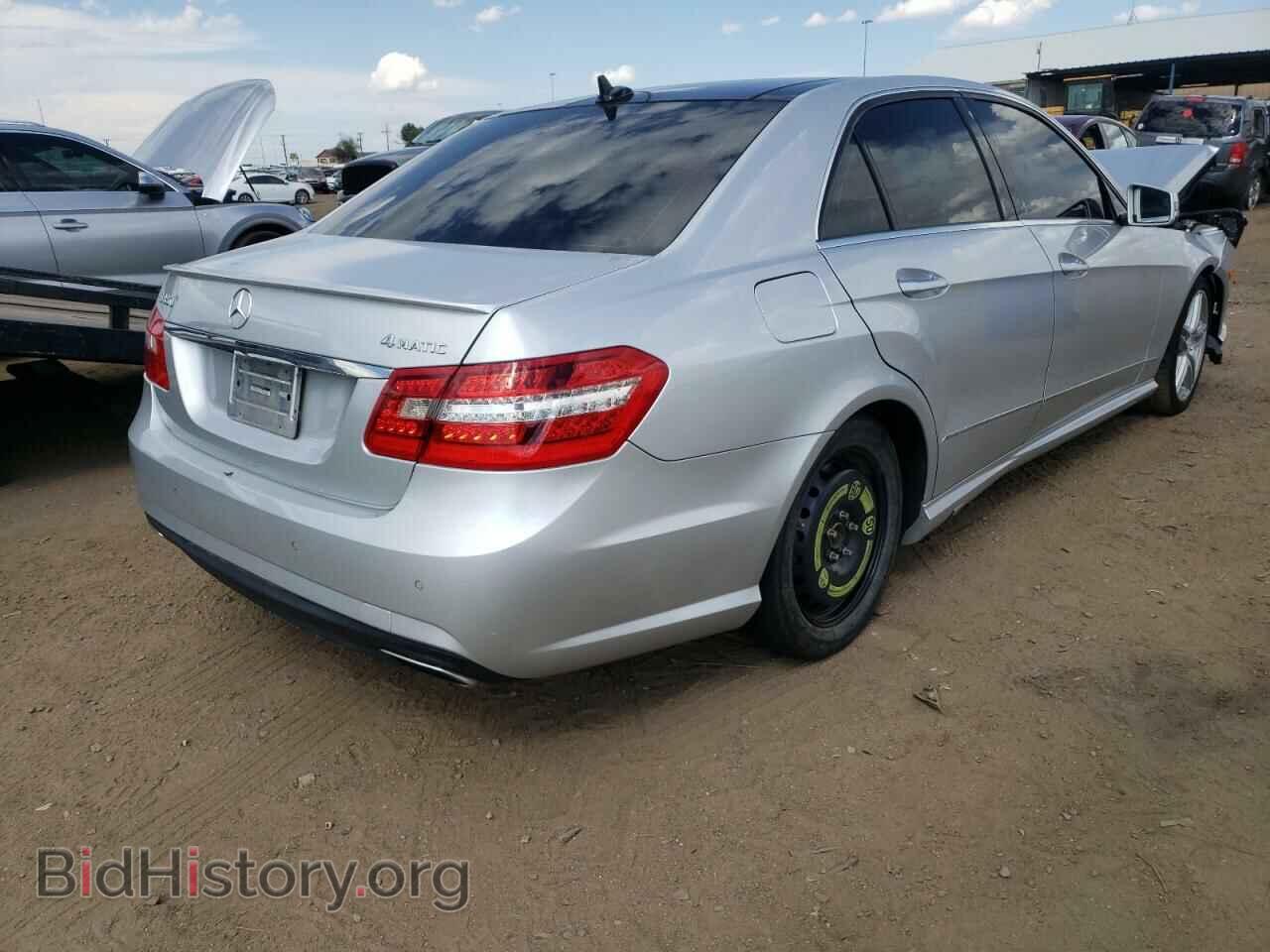 2011 MERCEDES-BENZ E-CLASS - VIN: WDDHF8HB3BA363918 - Фото 3