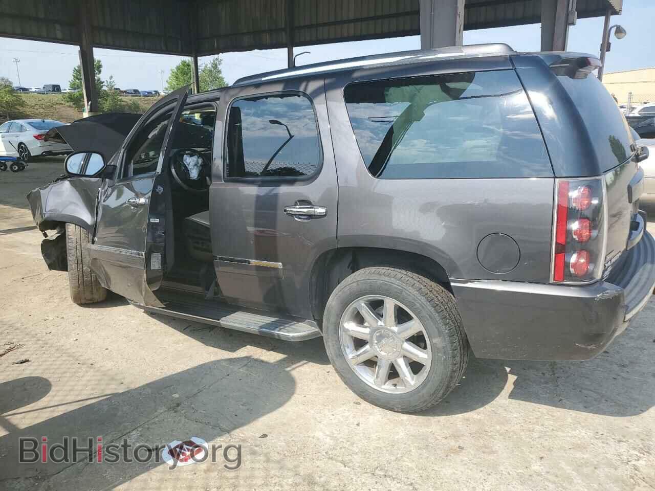 2011 GMC YUKON - VIN: 1GKS2EEF2BR228291 - Фото 2