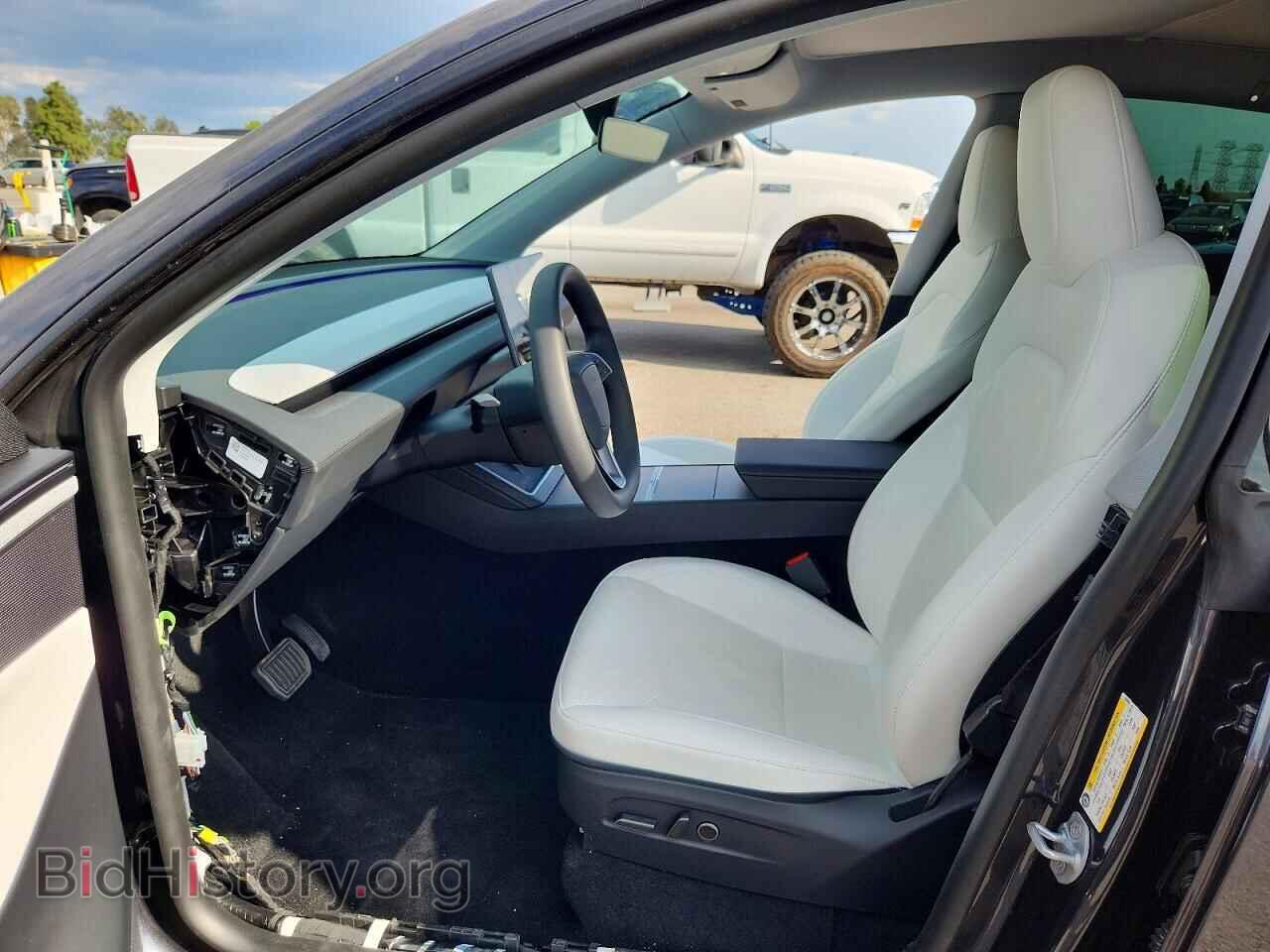 2026 TESLA MODEL Y - VIN: 7SAYGDEDXTF452869 - Фото 7