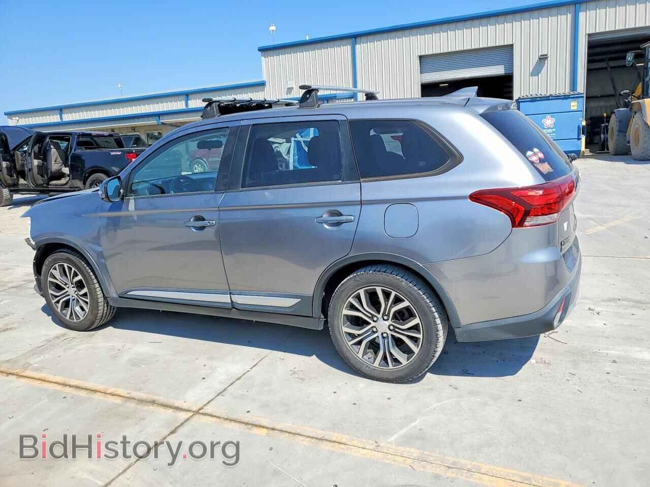 2017 MITSUBISHI OUTLANDER - VIN: JA4AD3A3XHZ036637 - Фото 2
