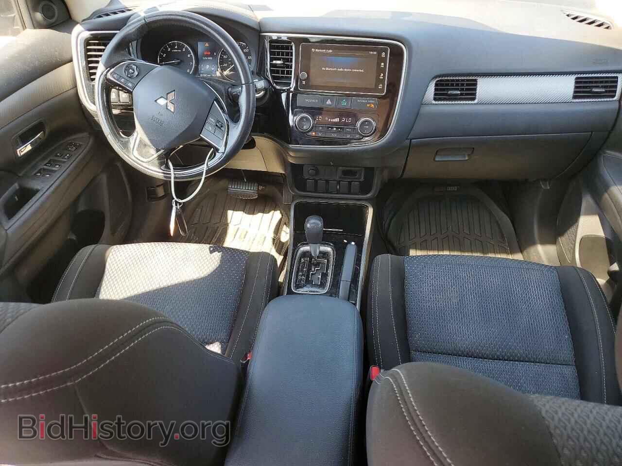 2017 MITSUBISHI OUTLANDER - VIN: JA4AD3A3XHZ036637 - Фото 8