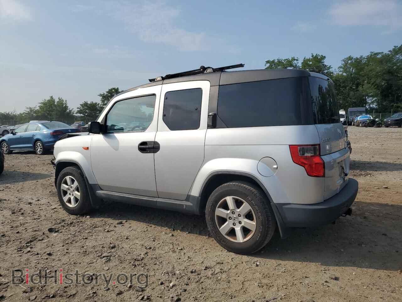 2011 HONDA ELEMENT - VIN: 5J6YH2H70BL002951 - Photo 2