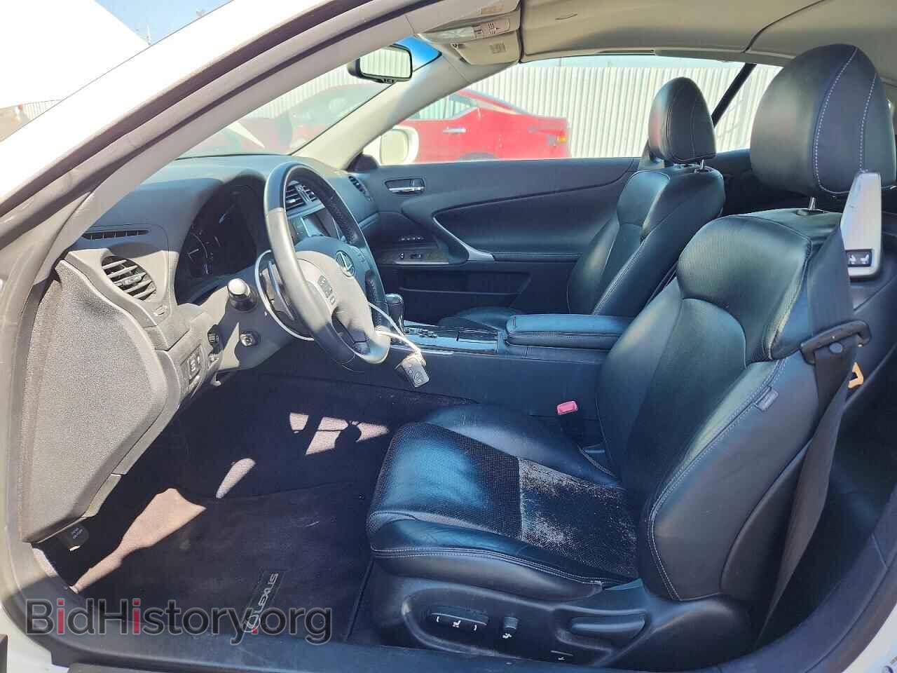 2011 LEXUS IS - VIN: JTHFE2C27B2506676 - Photo 7