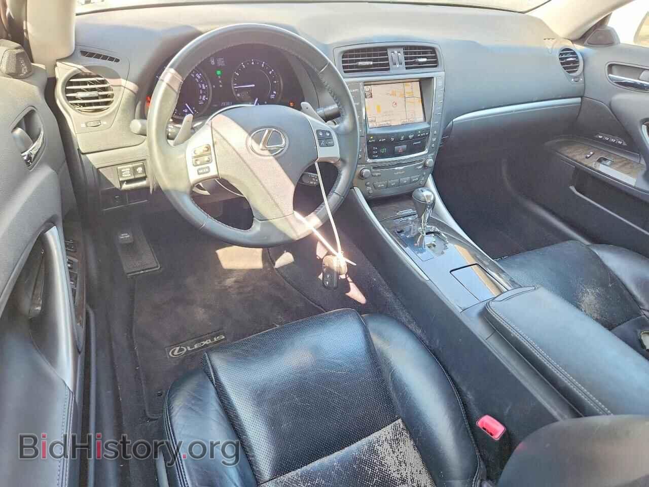2011 LEXUS IS - VIN: JTHFE2C27B2506676 - Photo 8