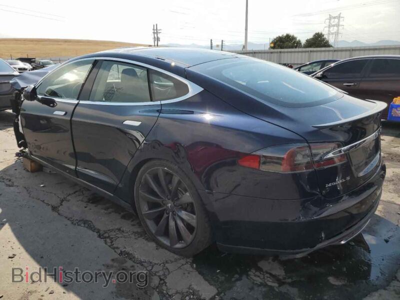 2013 Tesla MODEL S (VIN 5YJSA1DP4DFP05426) — фото 2 из 13