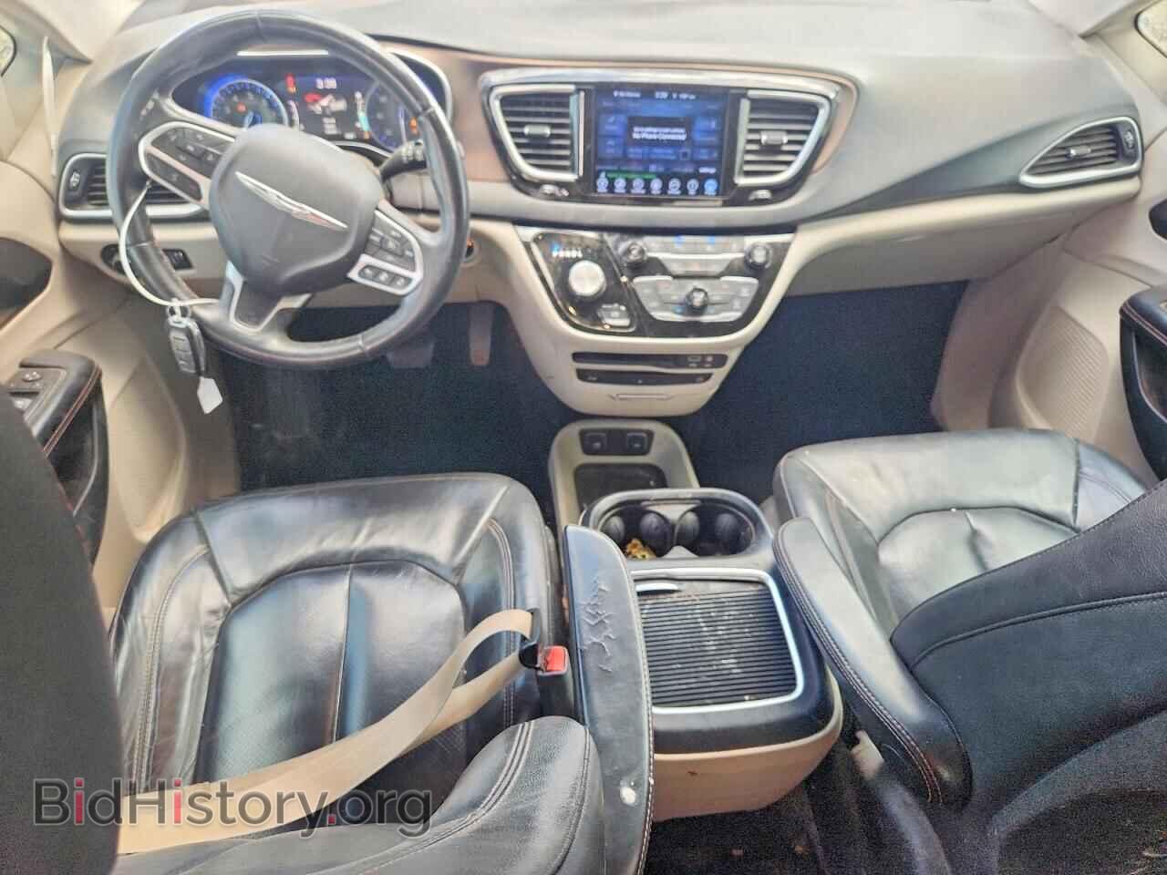 2017 CHRYSLER PACIFICA - VIN: 2C4RC1EG1HR669311 - Photo 8