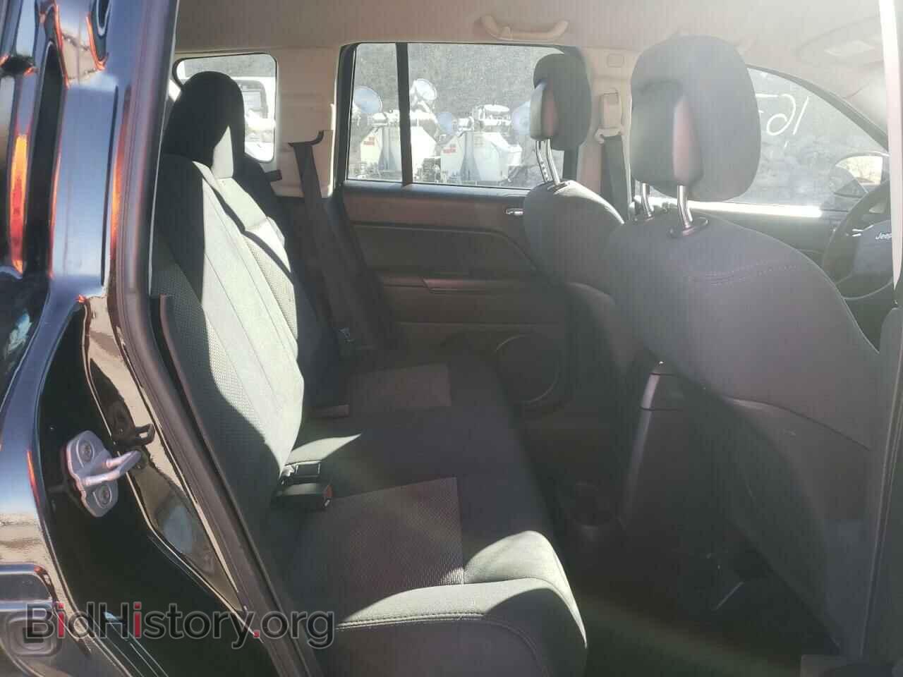 2010 JEEP COMPASS - VIN: 1J4NF4FB9AD649482 - Фото 6
