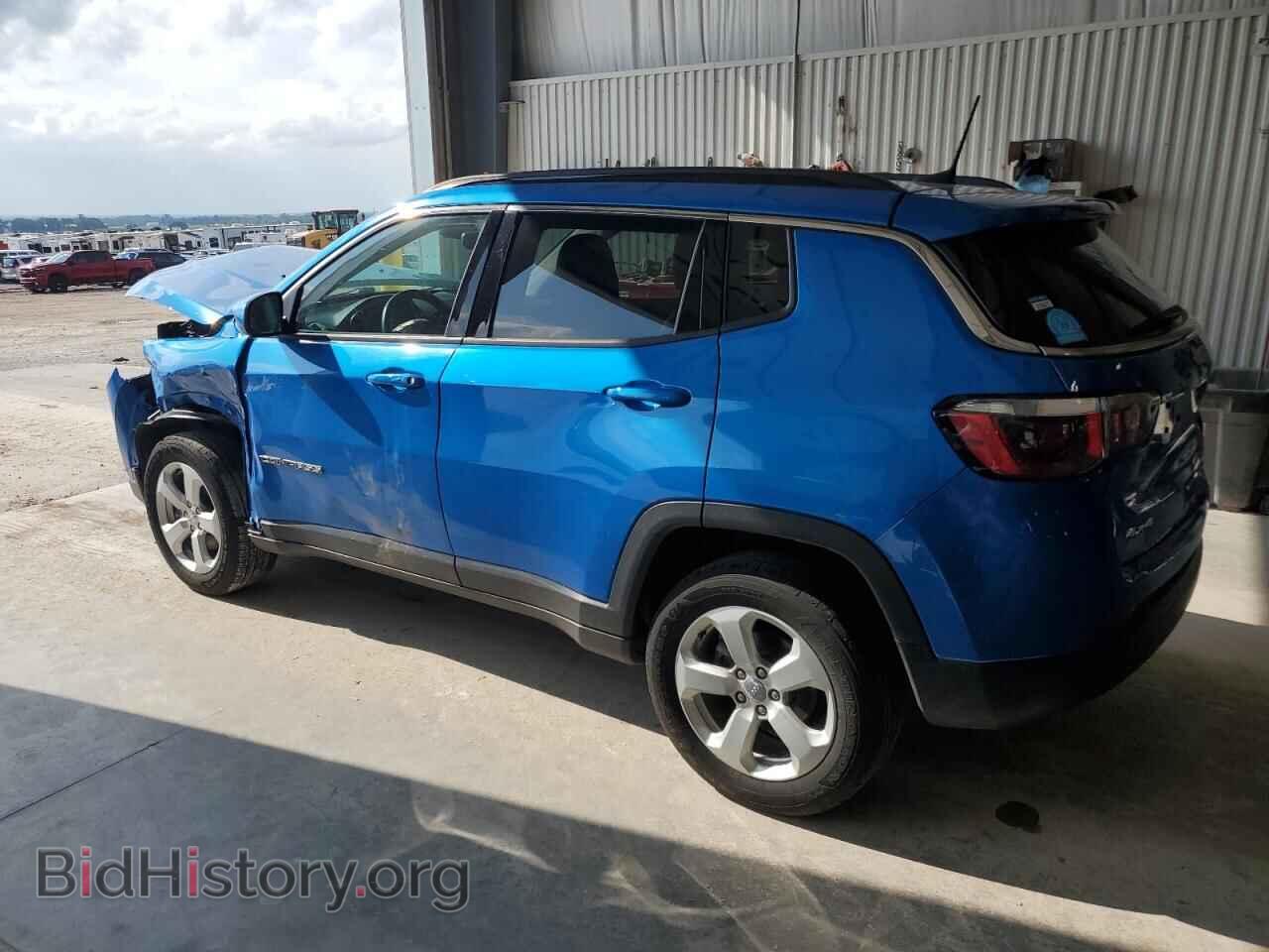2019 JEEP COMPASS - VIN: 3C4NJDBB9KT761141 - Photo 2