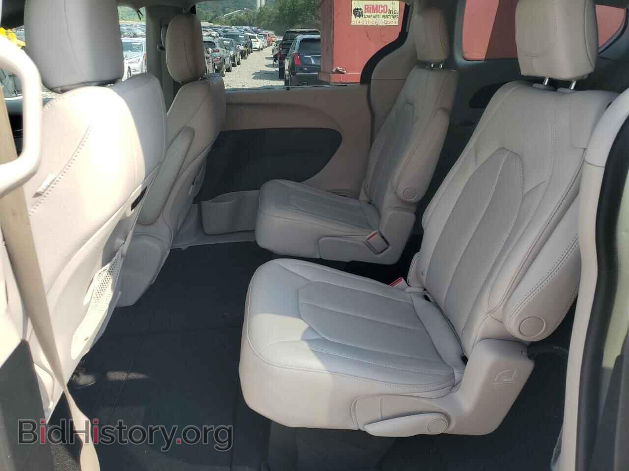 2019 CHRYSLER PACIFICA - VIN: 2C4RC1BG1KR604468 - Фото 11