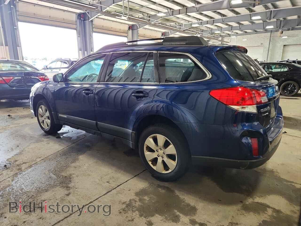 2011 SUBARU OUTBACK - VIN: 4S4BRCCC7B3350860 - Фото 2