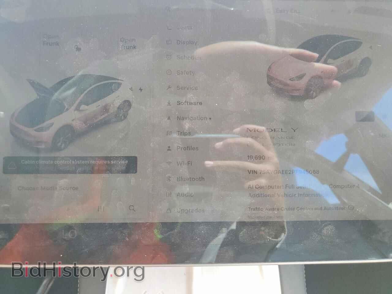 2023 TESLA MODEL Y - VIN: 7SAYGAEE2PF945068 - Photo 9