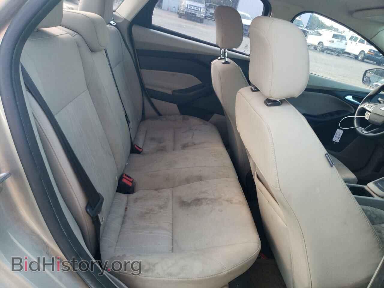 2016 FORD FOCUS - VIN: 1FADP3F26GL369225 - Фото 10