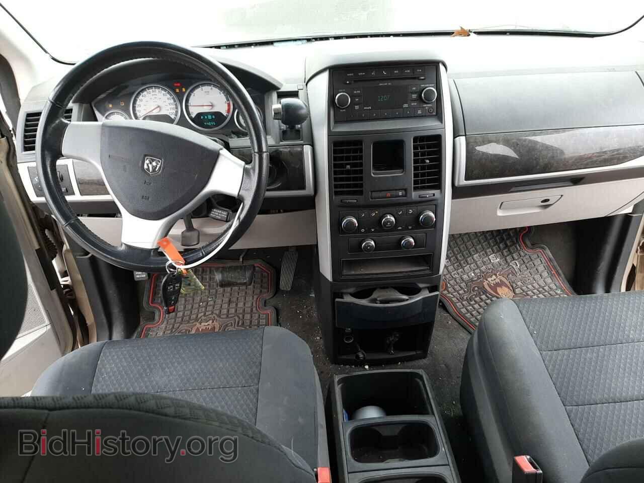 2010 DODGE CARAVAN - VIN: 2D4RN5D1XAR483581 - Фото 8