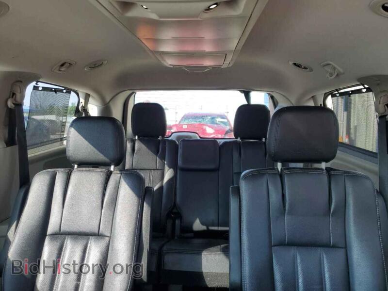 2015 Chrysler MINIVAN (VIN 2C4RC1CG4FR697233) — photo 10 of 15
