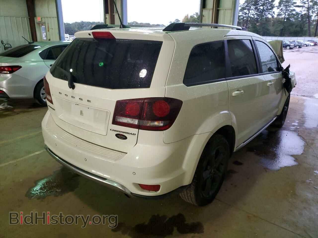 2020 DODGE JOURNEY - VIN: 3C4PDCGB0LT193611 - Фото 4