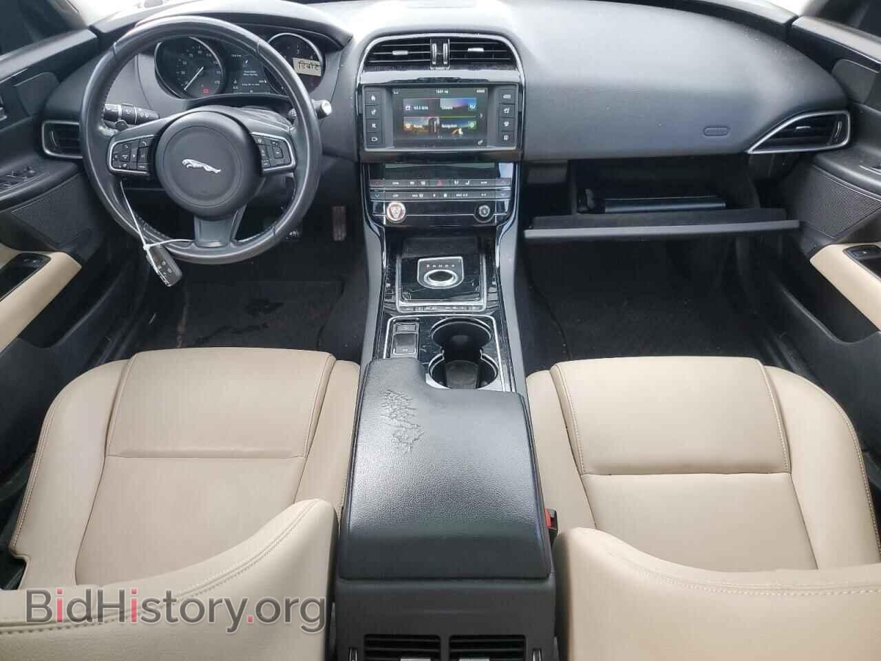 2017 JAGUAR XE - VIN: SAJAS4BN0HCP12258 - Фото 8