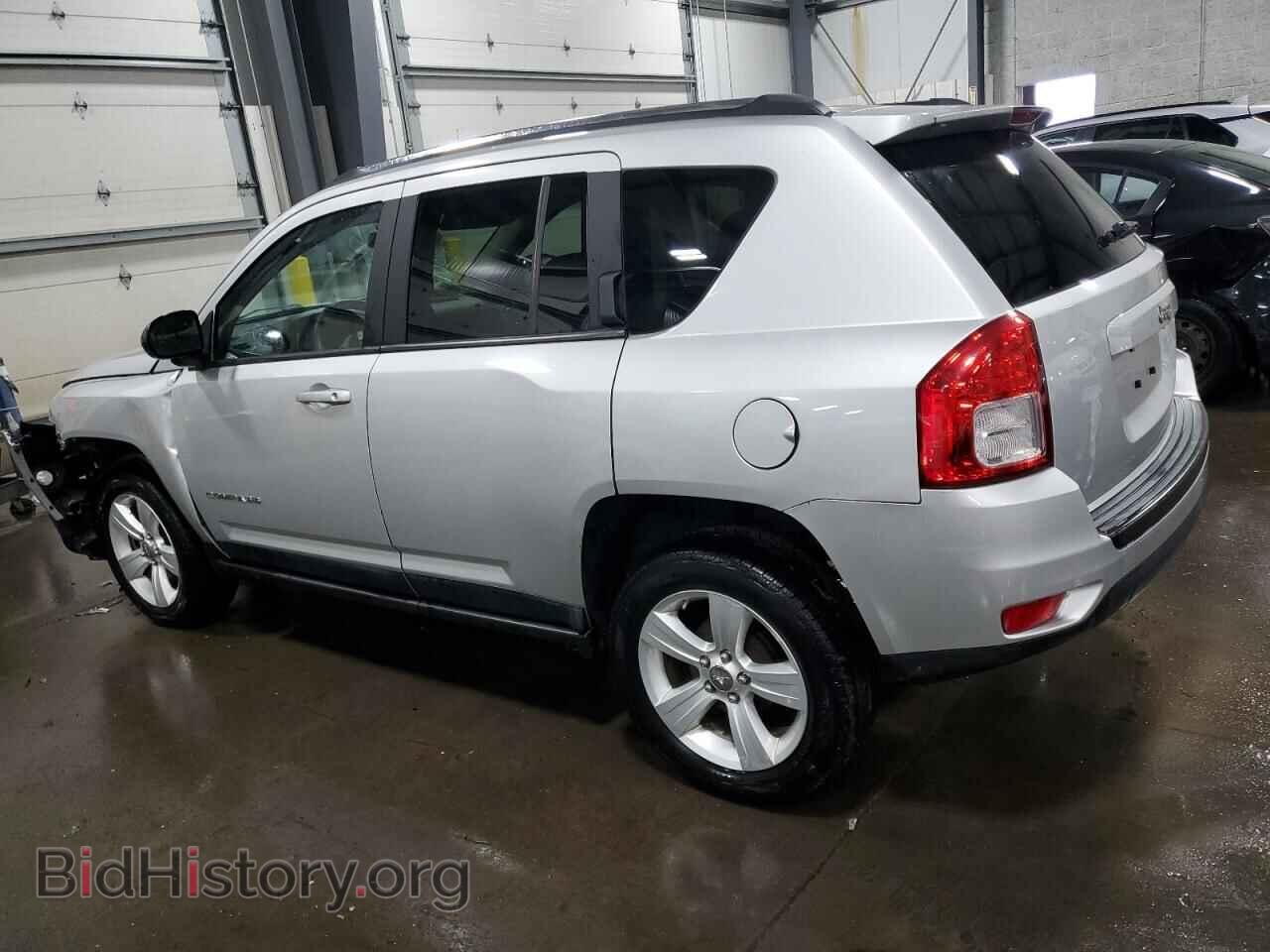 2011 JEEP COMPASS - VIN: 1J4NT1FB0BD261081 - Фото 2