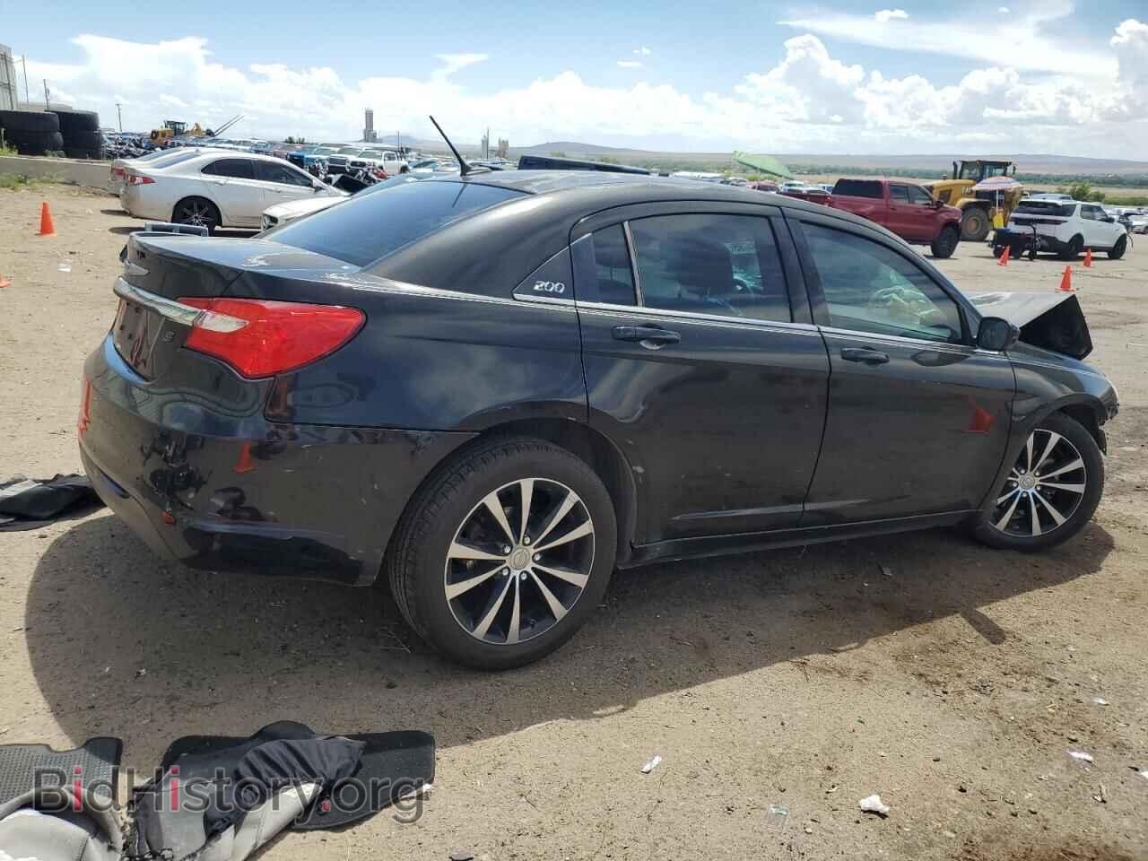 2014 CHRYSLER 200 - VIN: 1C3CCBBG2EN178453 - Фото 3