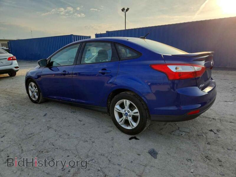 2012 Ford FOCUS (VIN 1FAHP3F21CL300177) — фото 2 из 14