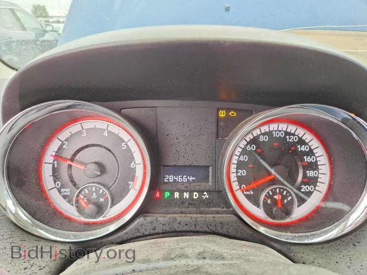 2011 DODGE CARAVAN - VIN: 2D4RN4DGXBR740903 - Photo 9