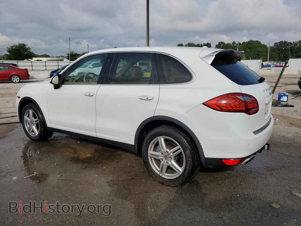 2014 PORSCHE CAYENNE - VIN: WP1AA2A28ELA08638 - Фото 2