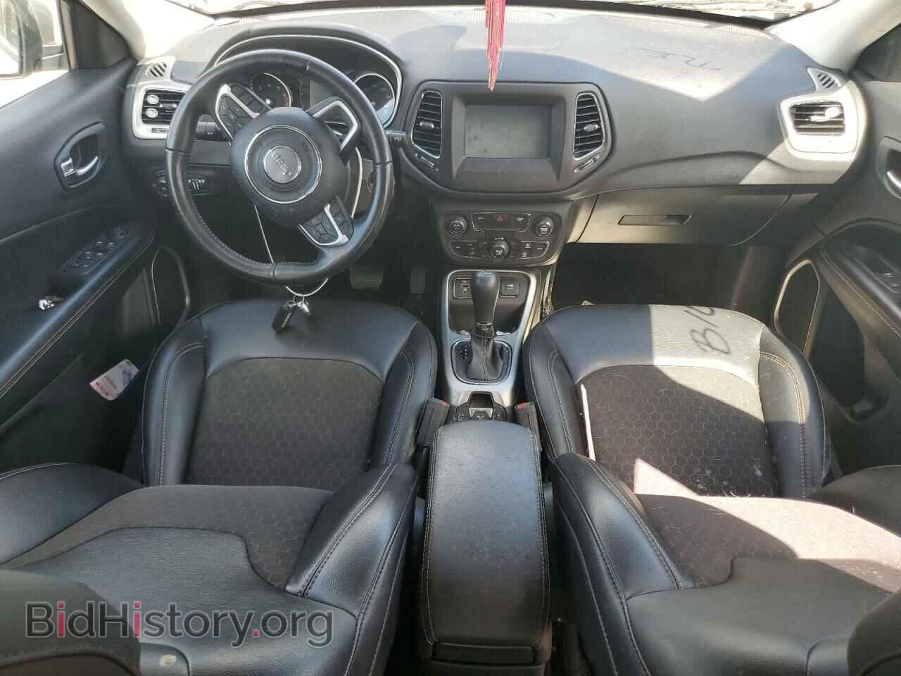 2019 JEEP COMPASS - VIN: 3C4NJCBB6KT833097 - Фото 8