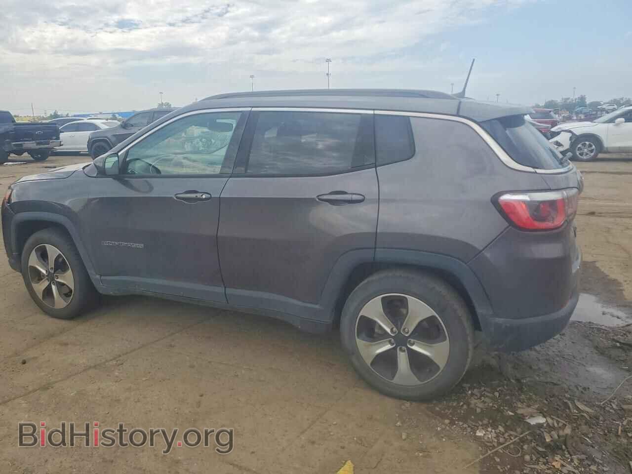2018 JEEP COMPASS - VIN: 3C4NJCBB3JT134184 - Photo 2