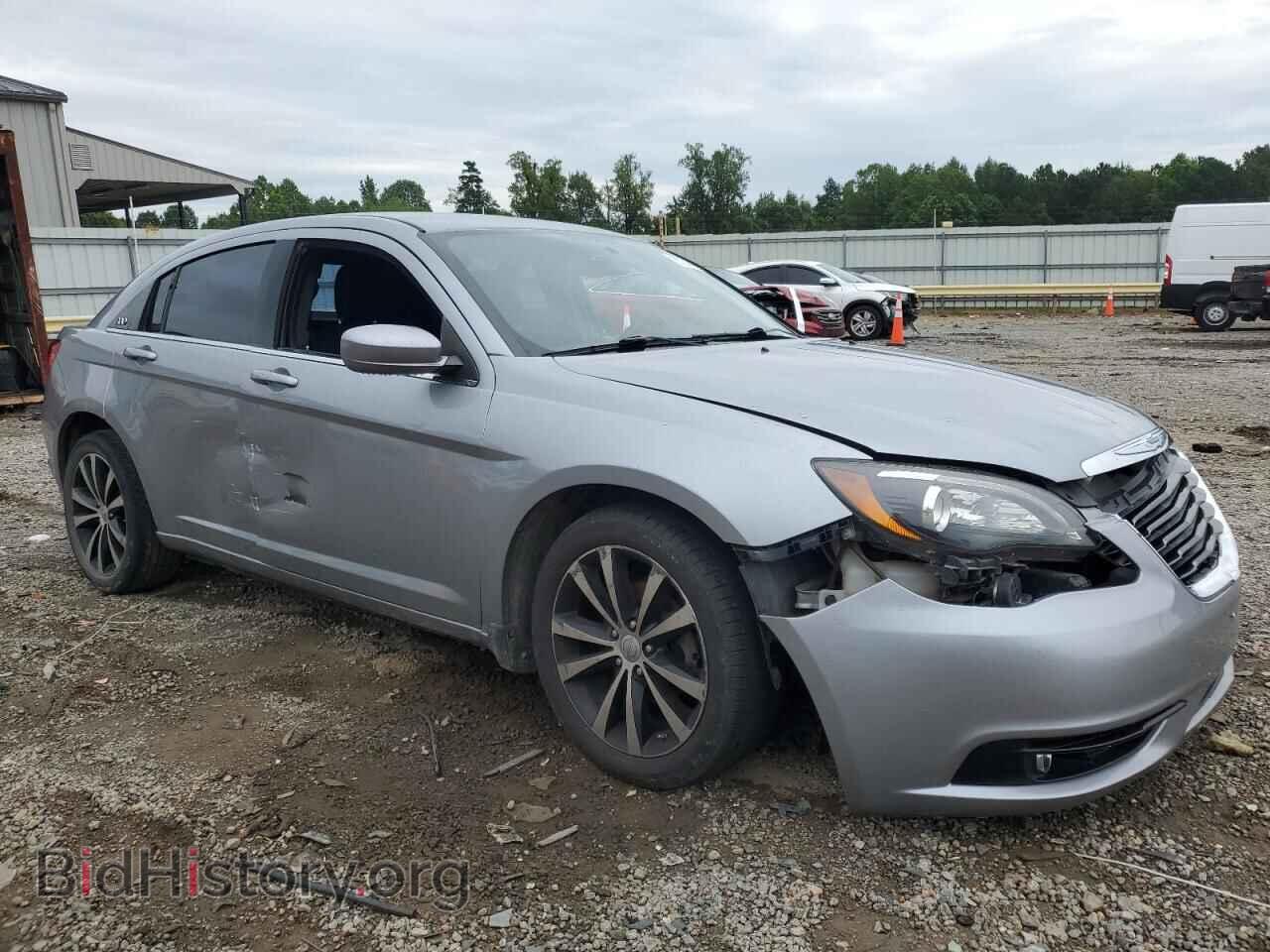 2013 CHRYSLER 200 - VIN: 1C3CCBBG9DN718136 - Фото 4