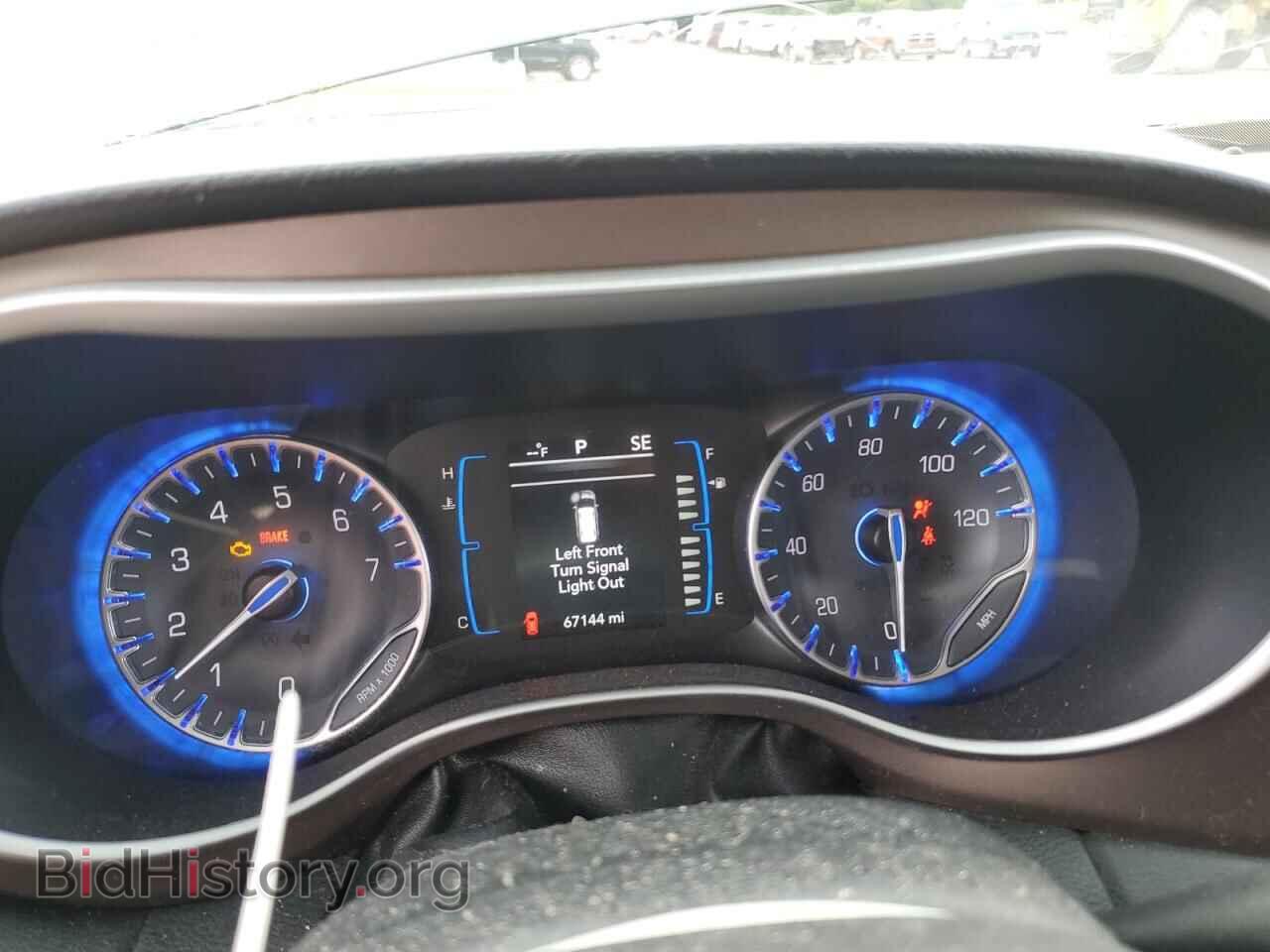 2017 CHRYSLER PACIFICA - VIN: 2C4RC1DGXHR655019 - Photo 9
