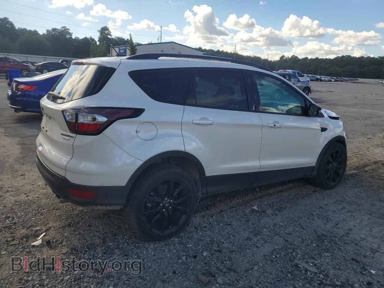 2017 FORD ESCAPE - VIN: 1FMCU0J9XHUB73149 - Фото 3