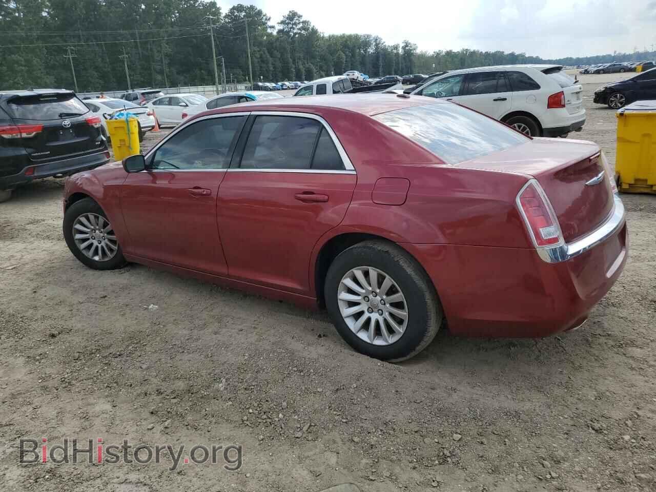 2014 CHRYSLER 300 - VIN: 2C3CCAAG6EH175740 - Фото 2