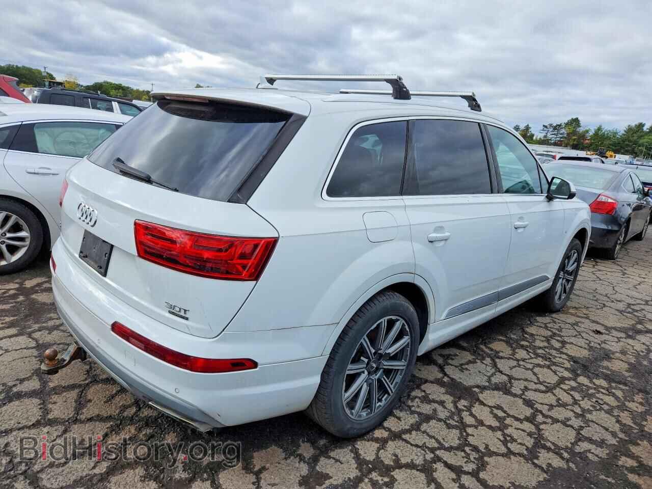 2017 AUDI Q7 - VIN: WA1VAAF75HD037637 - Фото 3