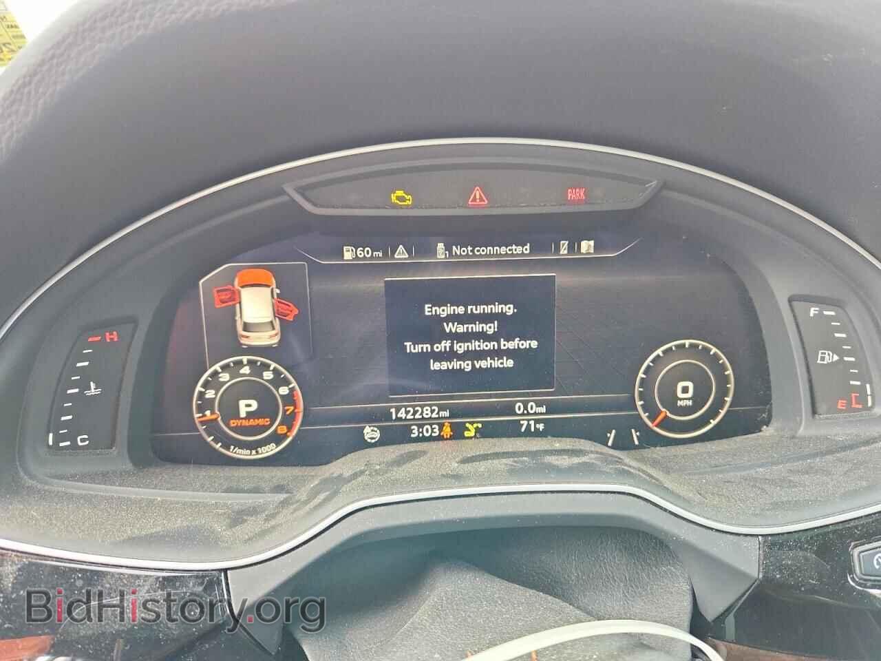 2017 AUDI Q7 - VIN: WA1VAAF75HD037637 - Фото 9