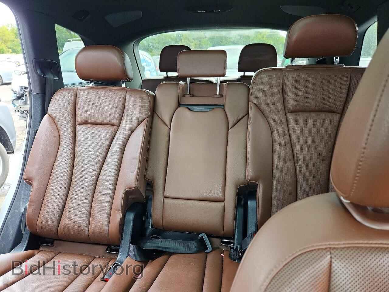 2017 AUDI Q7 - VIN: WA1VAAF75HD037637 - Фото 10