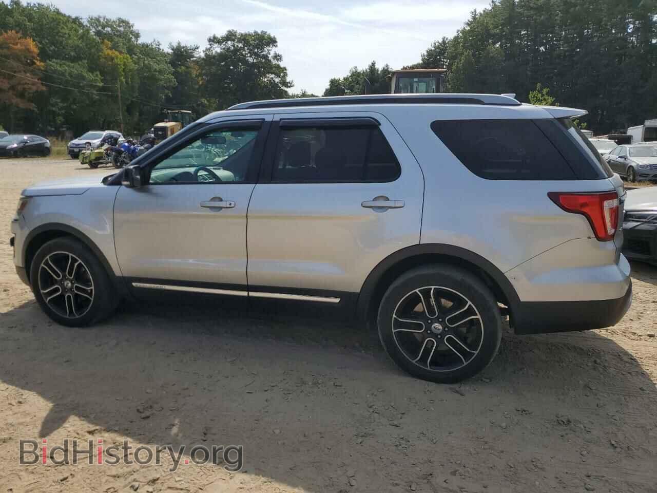 2016 FORD EXPLORER - VIN: 1FM5K8D81GGC19156 - Photo 2